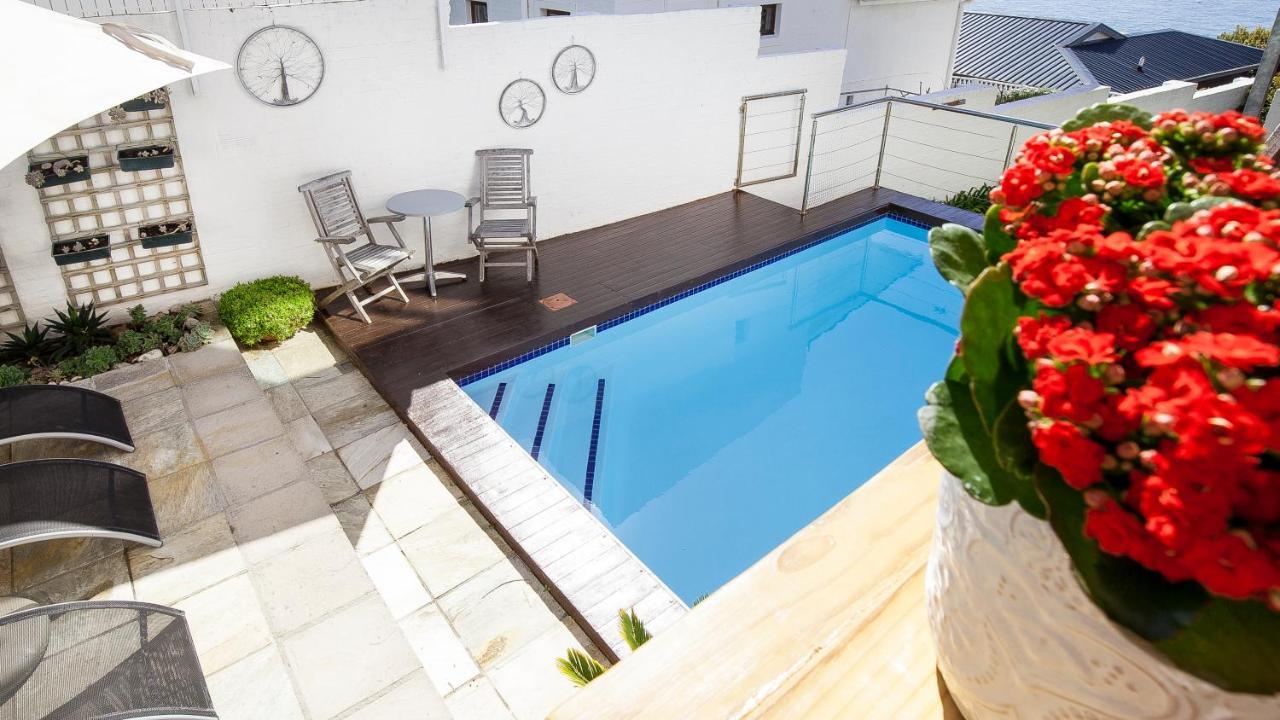 Penguins View Guesthouse Саймонстаун Экстерьер фото